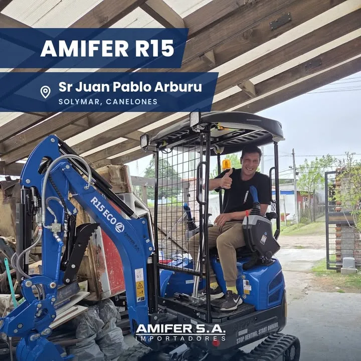 Equipo de excavación AMIFER R15 en una entrega de AMIFER